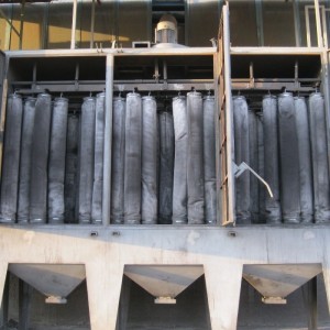 Shaker dust collector inside view